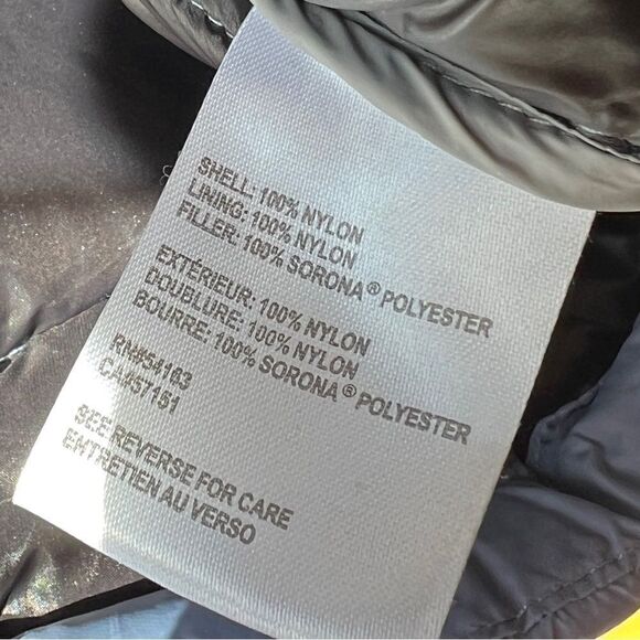 CK Calvin Klein Women's Hooded Packable Puffer
Coat | Size Medium - Picture 5 of 5